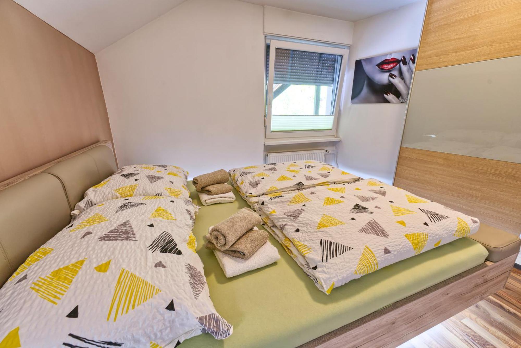 Apartma Storzic Preddvor Exterior foto